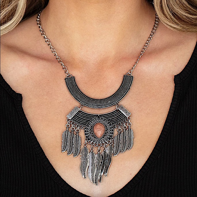 5/$25 Desert Devotion Brown Necklace